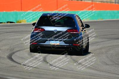 media/Oct-18-2025-Extreme Speed (Sat) [[d6d7e1fef1]]/Group 4 Orange/Session 2 (Turn 3)/